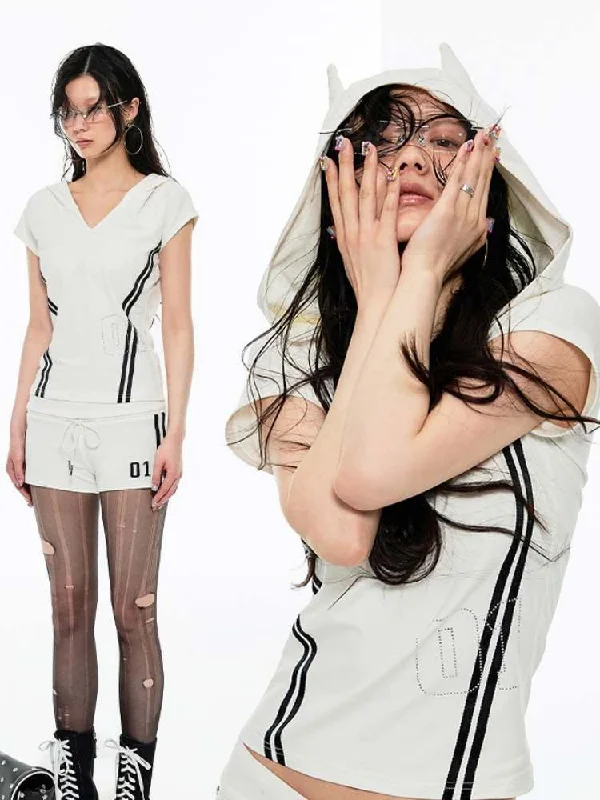 Today's Deal BLACK & WHITE LINE HOODIE V-NECK TEE [S0000009164]