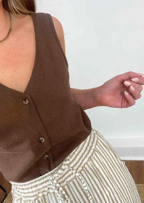 Weekend Bargains to Savor Say Linen Button Top - Espresso Brown