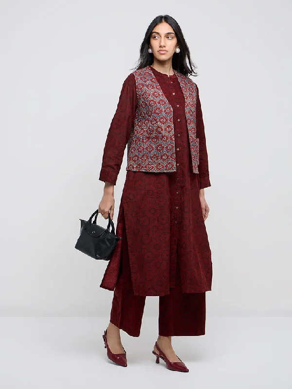 Massive Deal Utsa Red Quilted Cotton Jacket