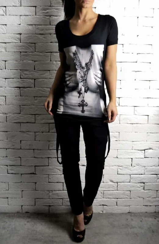 Hurry In Girl T+C Scoop Neck T-Shirt - Black