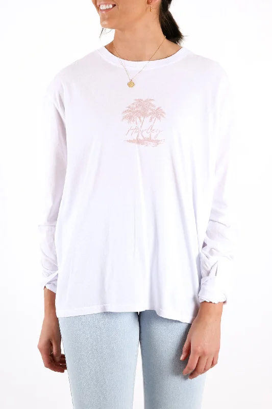 Weekend Specials to Love Scripter Washed BF White