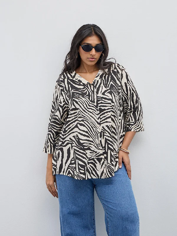 Instant Deal Gia Black Abstract Printed Shirt