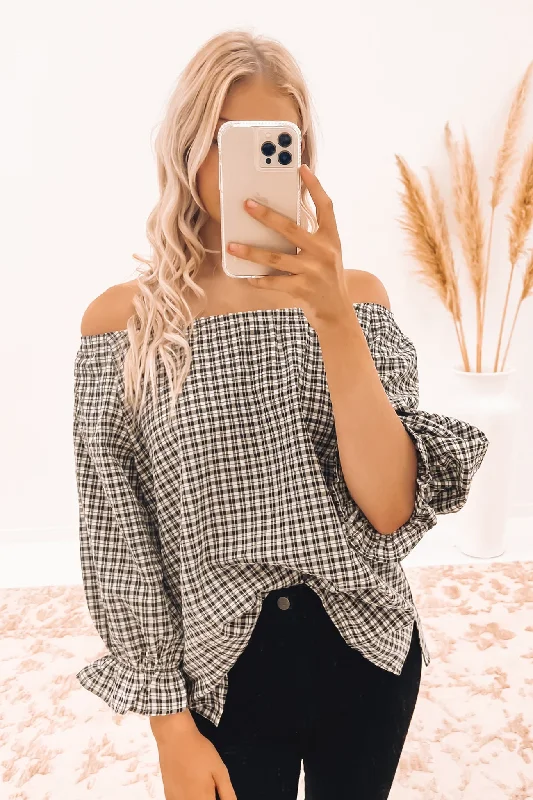Weekend Discounts to Delight Shania Top Black Check