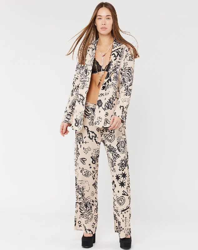 Super Bargain Margot Belted Printed Graffiti Pants