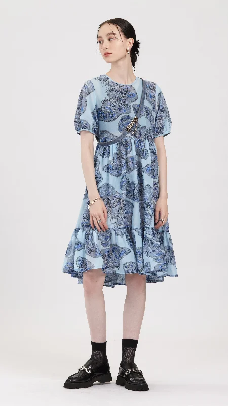 Warehouse Sale Theme Graphic Dress
