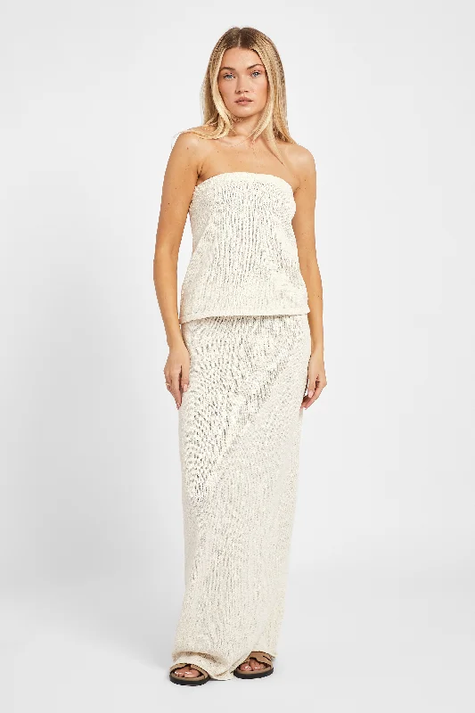 Weekend Offers That Amaze Crochet Knit Strapless Top - Cream
