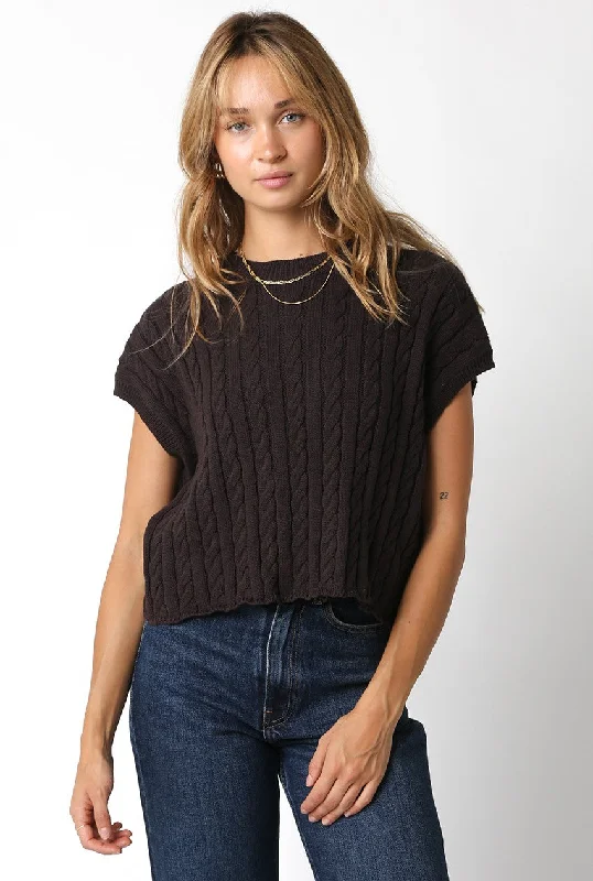 Closeout Deal Cable Boxy Capsleeve Sweater