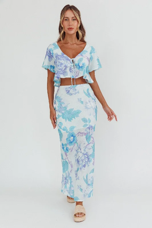 Weekend Deals That Sparkle La Vie Floral Maxi Skirt Floral Blue