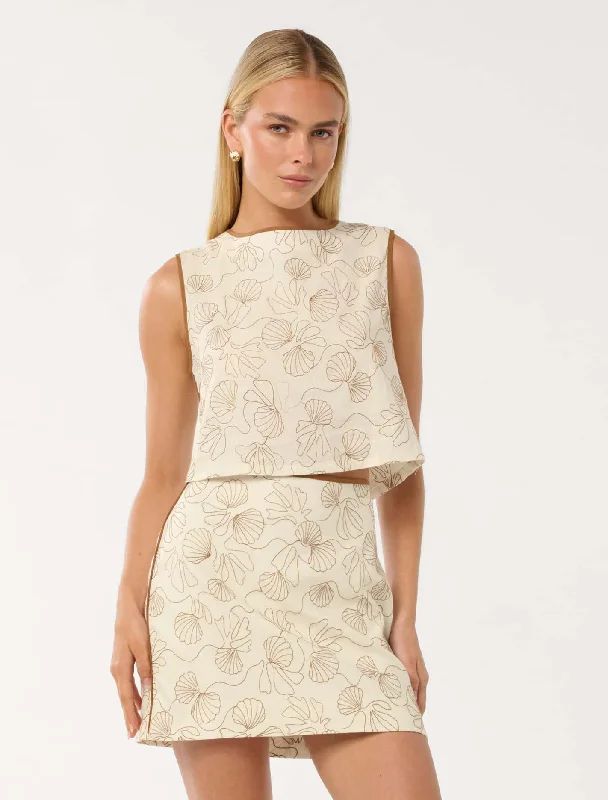 Weekend Offers That Thrill Elowen Embroidered Shell Top