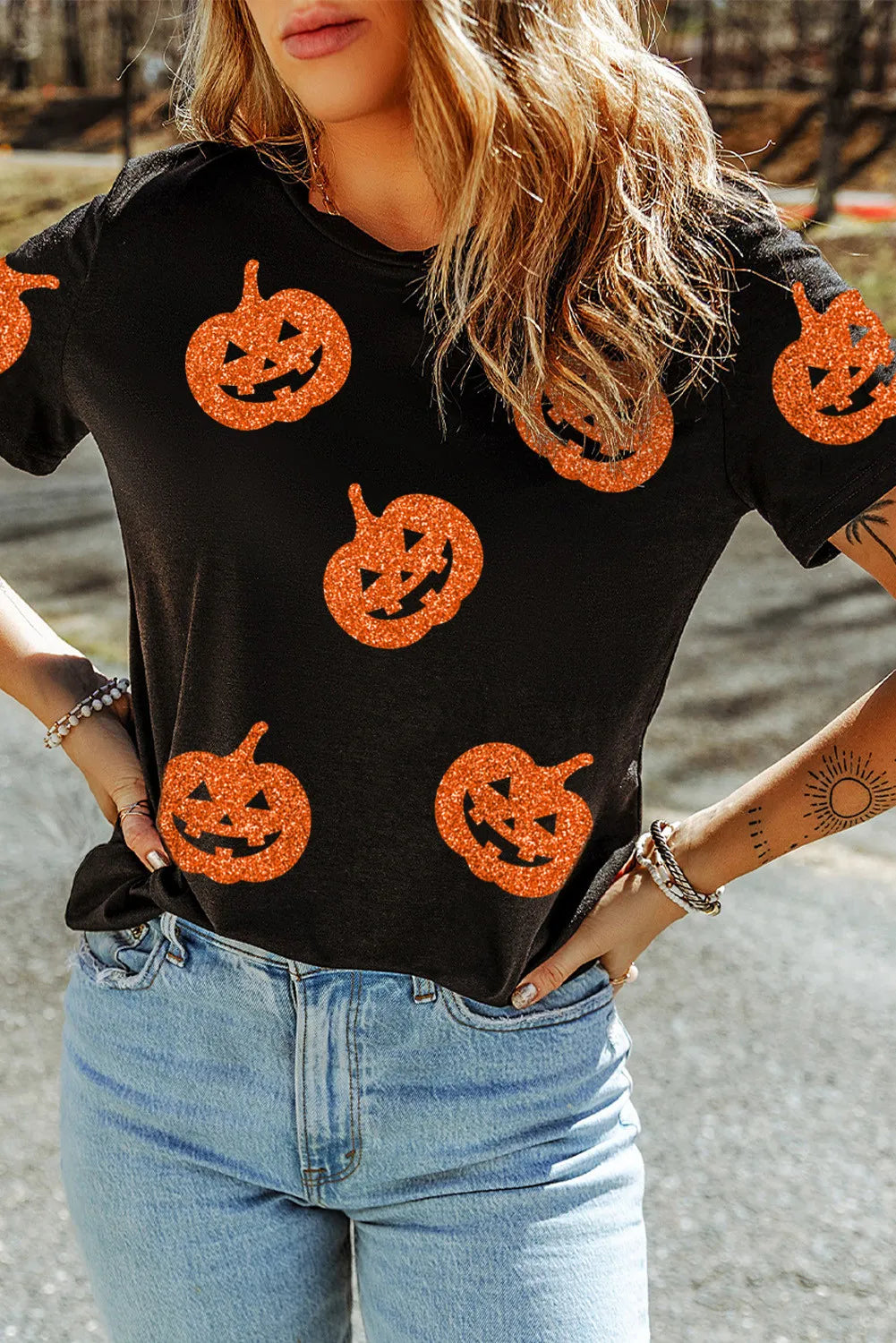 Incredible Offers Full Size Glitter Jack-O'-Lantern Round Neck Short Sleeve T-Shirt