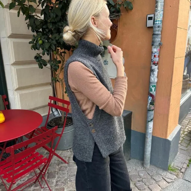 Price Drop Pullunder Lulu Slipover Strickanleitung - PetiteKnit (Heft)